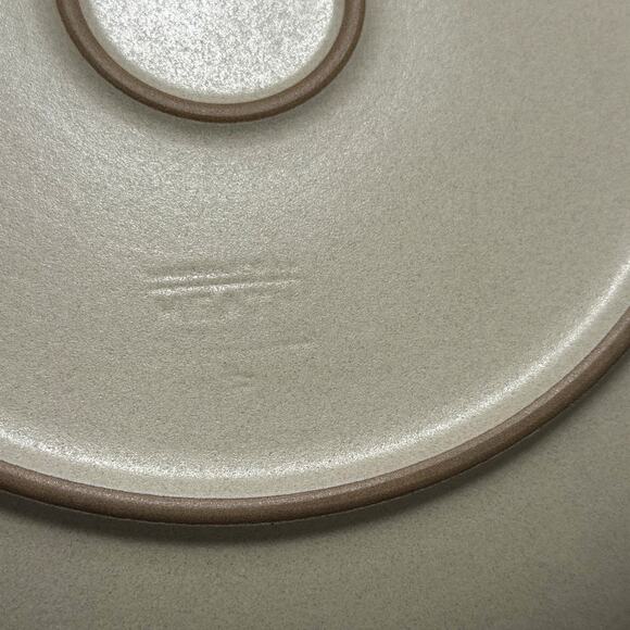 HEATH Ceramics Sandlewood Tan Coupe Shape Dinner Plates 11” Set Of 2 California - Picture 7 of 8